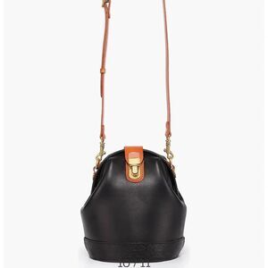 Old Trend Doctor Bucket Crossbody Convertible Leather Bag